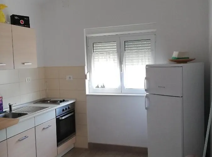 Dario Apartman